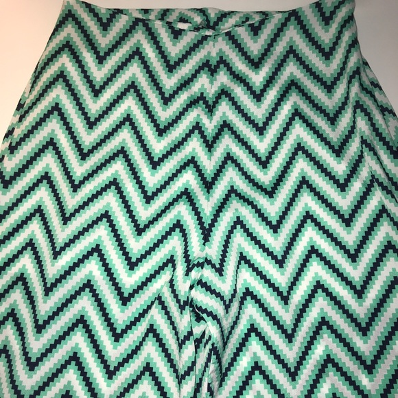 flowy formal ing chevron print pants - Picture 3 of 3